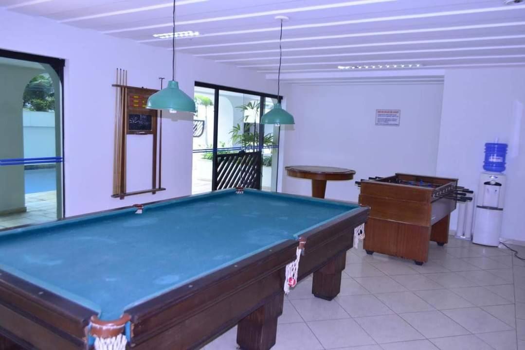 - 2 Quartos - Ar Condicionado - Varanda Apartment Guaruja